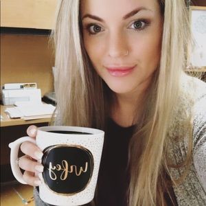 Meet your Posher, Gena